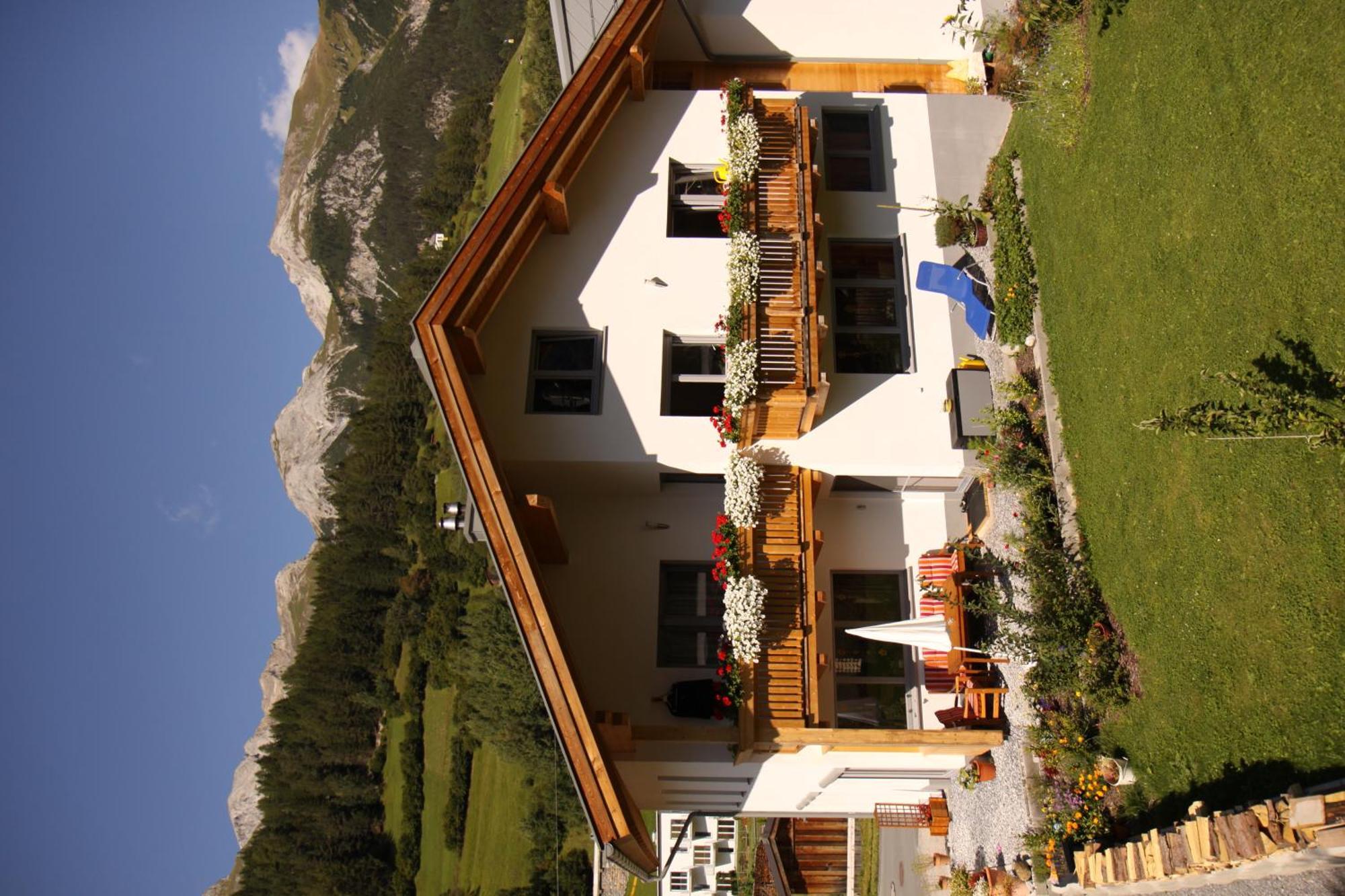Ferienhaus Gundi เพทท์นอย อัม อาร์ลแบร์ก ภายนอก รูปภาพ