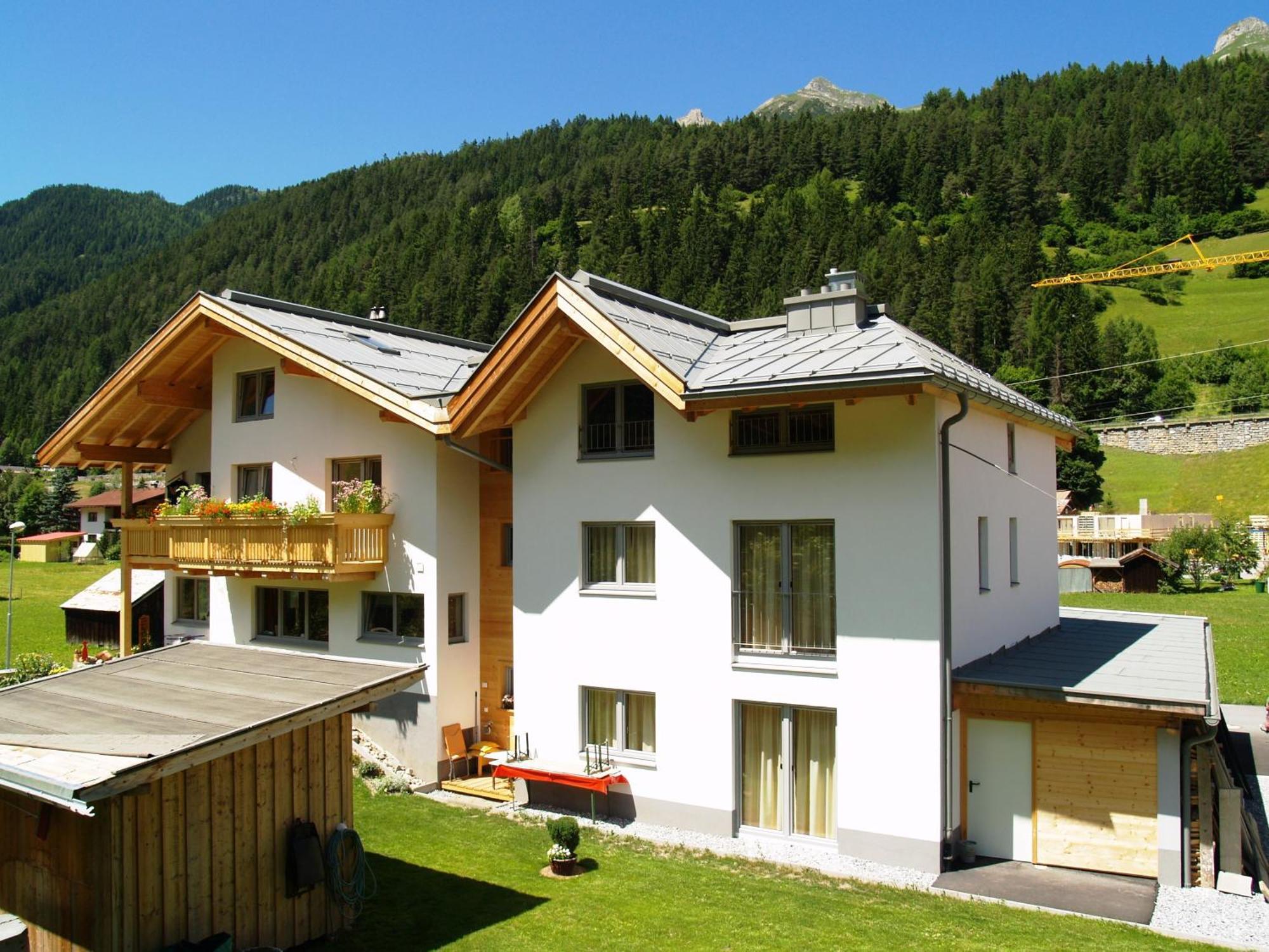Ferienhaus Gundi เพทท์นอย อัม อาร์ลแบร์ก ภายนอก รูปภาพ